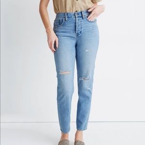 The Perfect Vintage Jean in Duncannon Wash: Ripped Edition Size 28